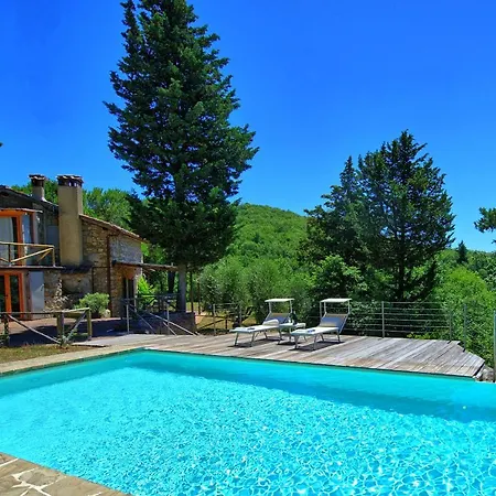 Casa Fioraie By Posarellivillas