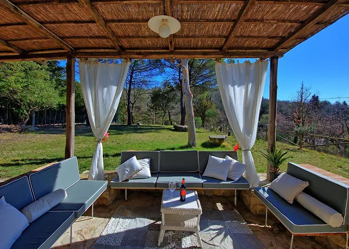 Casa Fioraie By Posarellivillas 빌라