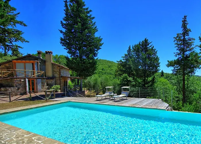 Casa Fioraie By Posarellivillas
